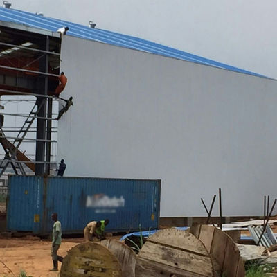 Atelier de construction en acier résistant au feu