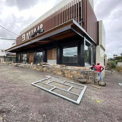 Q355B Maison préfabriquée en acier avec une durée de vie de plus de 50 ans et une construction rapide