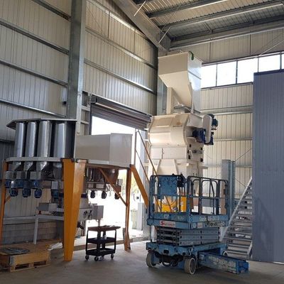 Bâtiments d'atelier préfabriqués commerciaux Structure en acier sur mesure