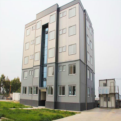 Maison préfabriquée en acier