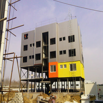 Maison préfabriquée en acier