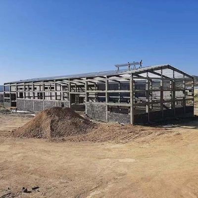 Entrepôt de construction préfabriqué en acier avec panneau ignifuge