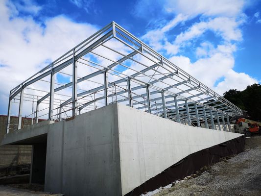 Constructions en métal galvanisé Atelier Structure en acier Certificat ISO