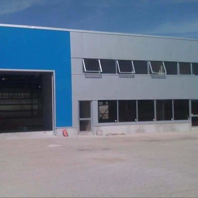 Nouveau style détachable conception personnalisée de structure en acier entrepôt usine