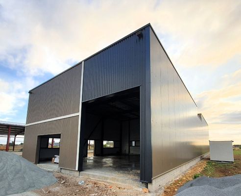 Structure en acier Hangar préfabriqué galvanisé à chaud bâtiment d'entrepôt