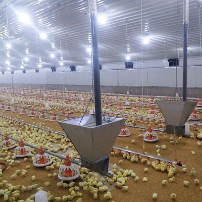Système de plancher de viande et de poulet durable avec résistance à la corrosion / matière plastique