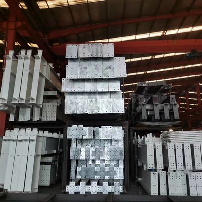 Matériau de structure en acier pour la construction rapide de structures résidentielles commerciales et agricoles avec sécurité sismique