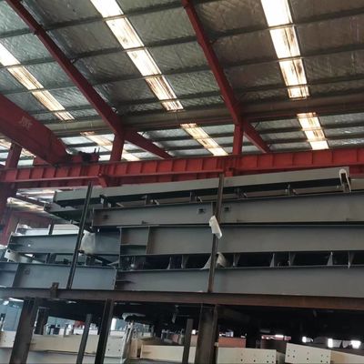 Matériau de structure en acier pour la construction rapide de structures résidentielles commerciales et agricoles avec sécurité sismique