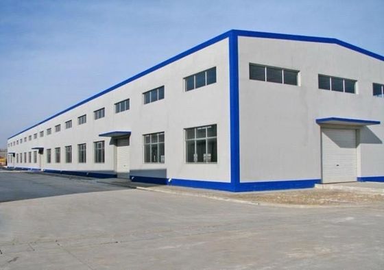 Construction de bâtiments préfabriqués d'entrepôts, ateliers et bureaux