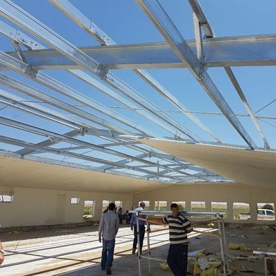 PPGL Aviculture élevage maison avec portes roulantes durables