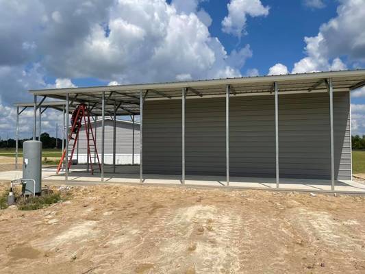 Entrepôt préfabriqué en structure d'acier avec bâtiment à pannes de type C ou Z