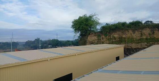 Atelier professionnel de fabrication de métaux fournissant des solutions de coupe et d'assemblage de soudure de tôles sur mesure pour l'industrie