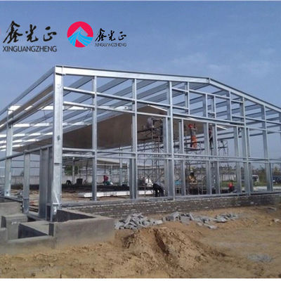 Maison d'élevage préfabriquée en acier à section H avec isolation PVC