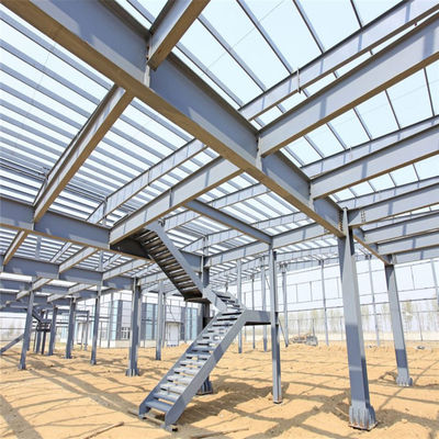 Galvanisés à chaud Structure en acier préfabriqué entrepôt Système de maison entière Bâtiment d'usine